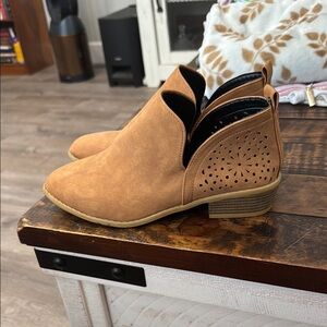 Faux Suede Short Boots